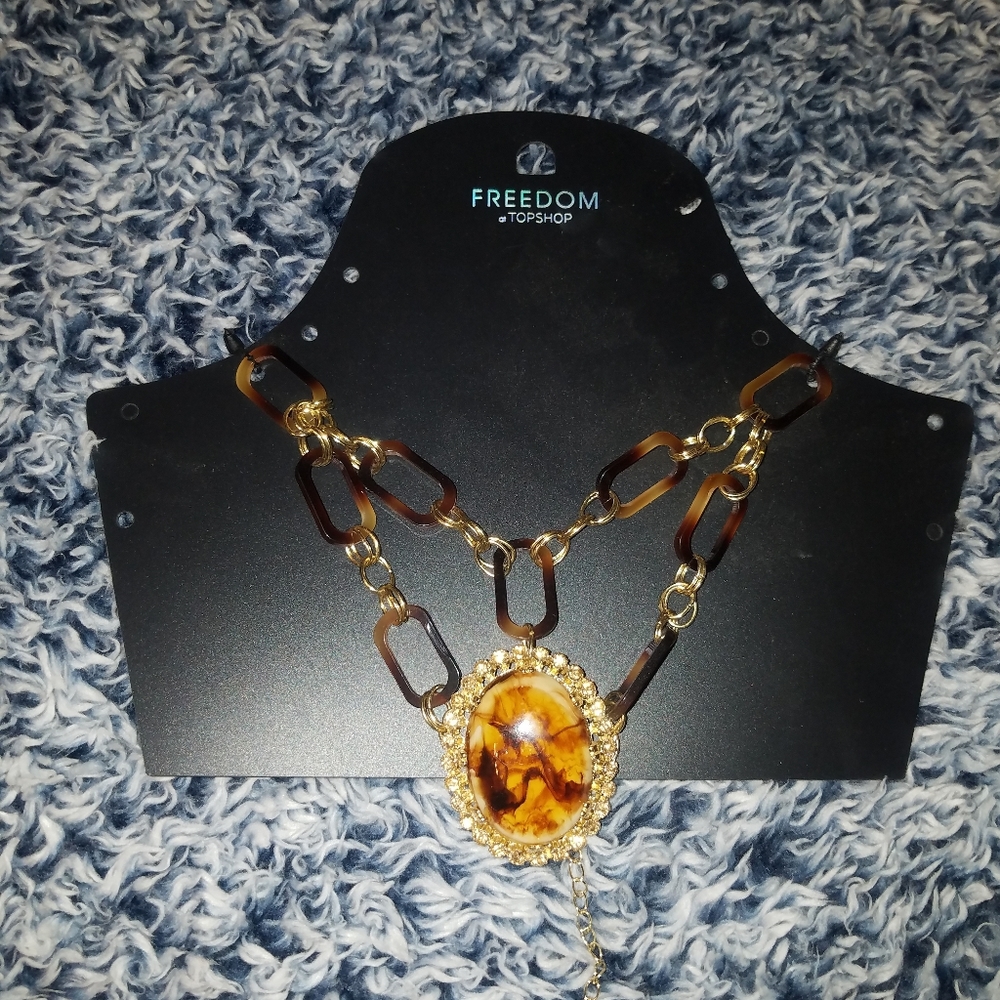 Topshop necklace